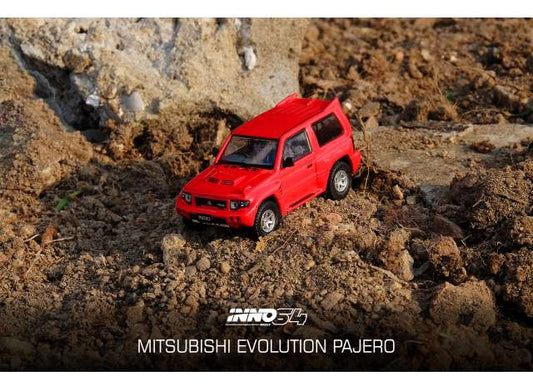 1:64 Mitsubishi Pajero Evolution, rød, Inno64