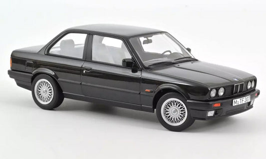 1:18 BMW 325i (E30), 1988, sortmetallic, Norev 183203, lukket model