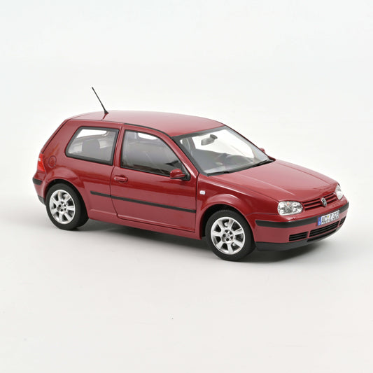 1:18 VW Golf IV, 2002, rød, Norev 188573, åben model