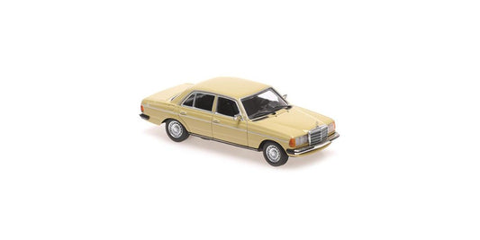 1:43 Mercedes-Benz 230E W123, 1982, beige, Minichamps 940032204, lukket model