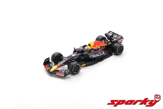 1:64 Red Bull Racing Oracle RB18, #1 Verstappen, 2022, Spark