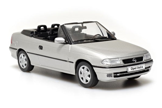 1:24 Opel Astra F Bertone Cabriolet, 1995, sølvmetallic, med taget nede
