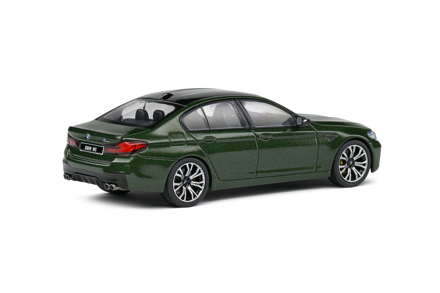 1:43 BMW M5 E90 Competition, 2021, grønmetallic, Solido 4312701, lukket model