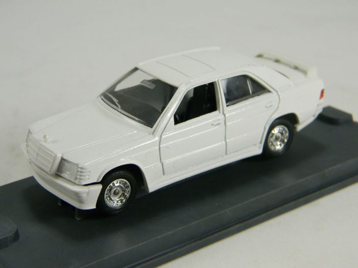 1:43 Mercedes-Benz 190 16S, 1986, Verem