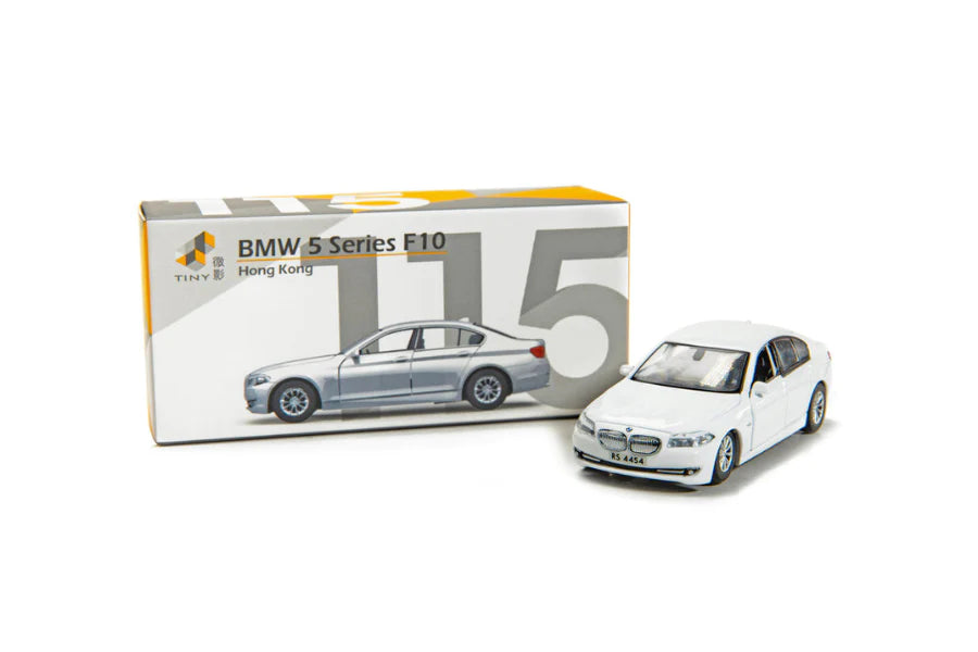 1:64 BMW 5-serie F10, hvid, Tiny Toys