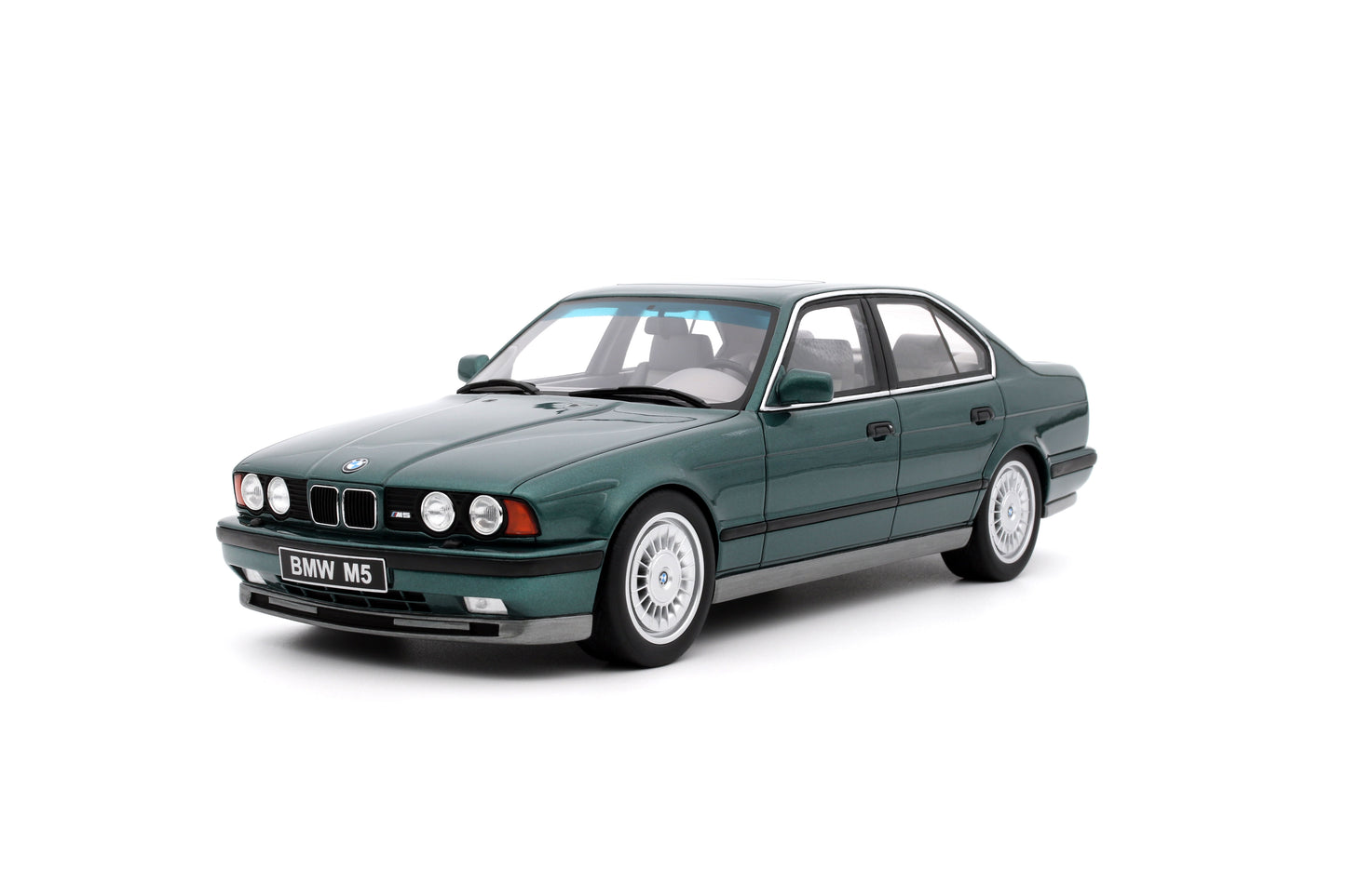 1:18 BMW M5 E34, 1991, grøn, Ottomobile, OT968, lukket model, limited