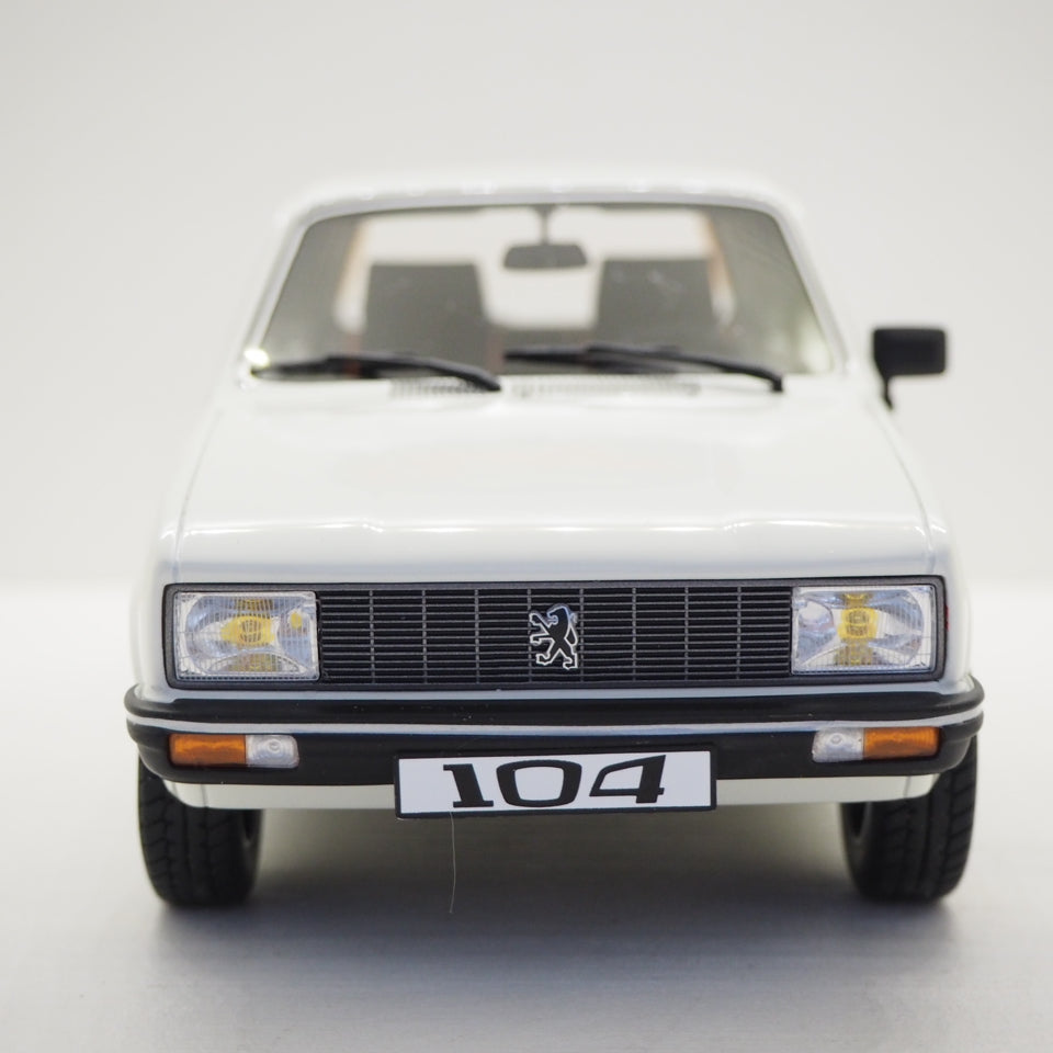1:18 Peugeot 104 ZS, 1984, Alaska hvid, Ottomobile, OT812, lukket model, limited